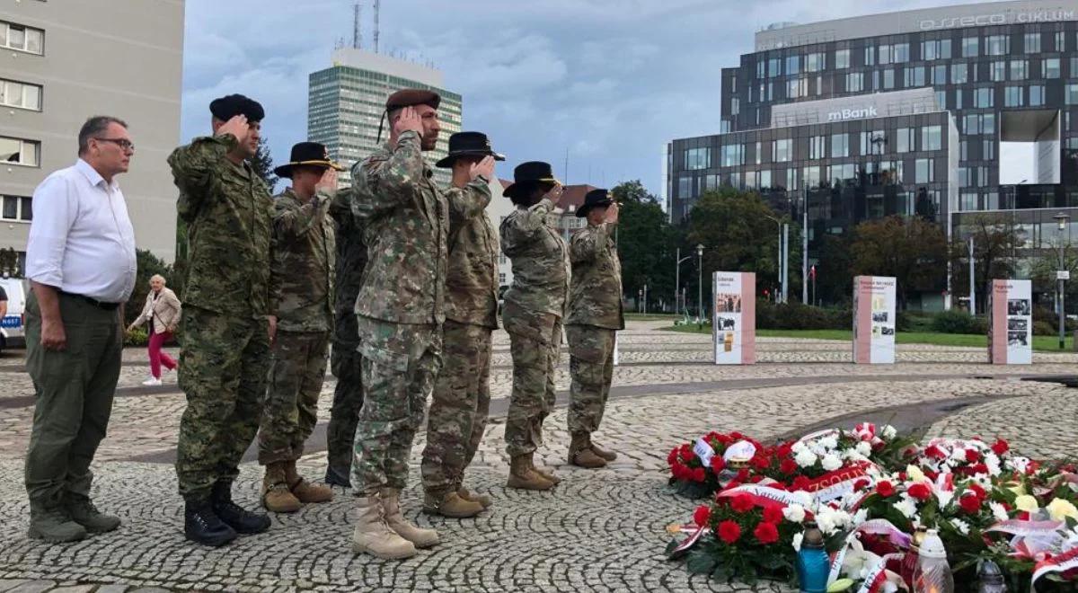 Program "Zwiastun". Żołnierze NATO oddali hołd obrońcom Polski z 1939 r.