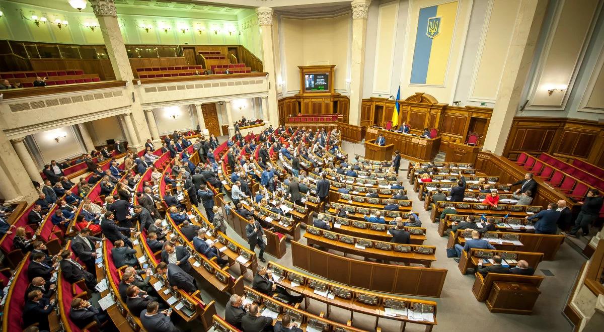 Ukraina: parlament przyjął ustawę powołującą sąd antykorupcyjny