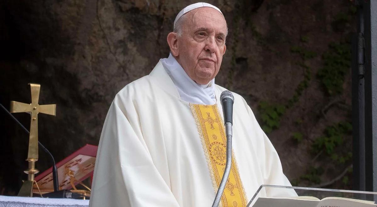 Papież Franciszek: uznanie siebie za maluczkiego jest punktem wyjścia do stania się wielkim