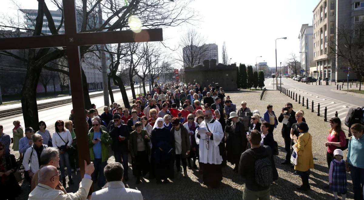 Warszawa: droga krzyżowa w intencji prześladowanych chrześcijan