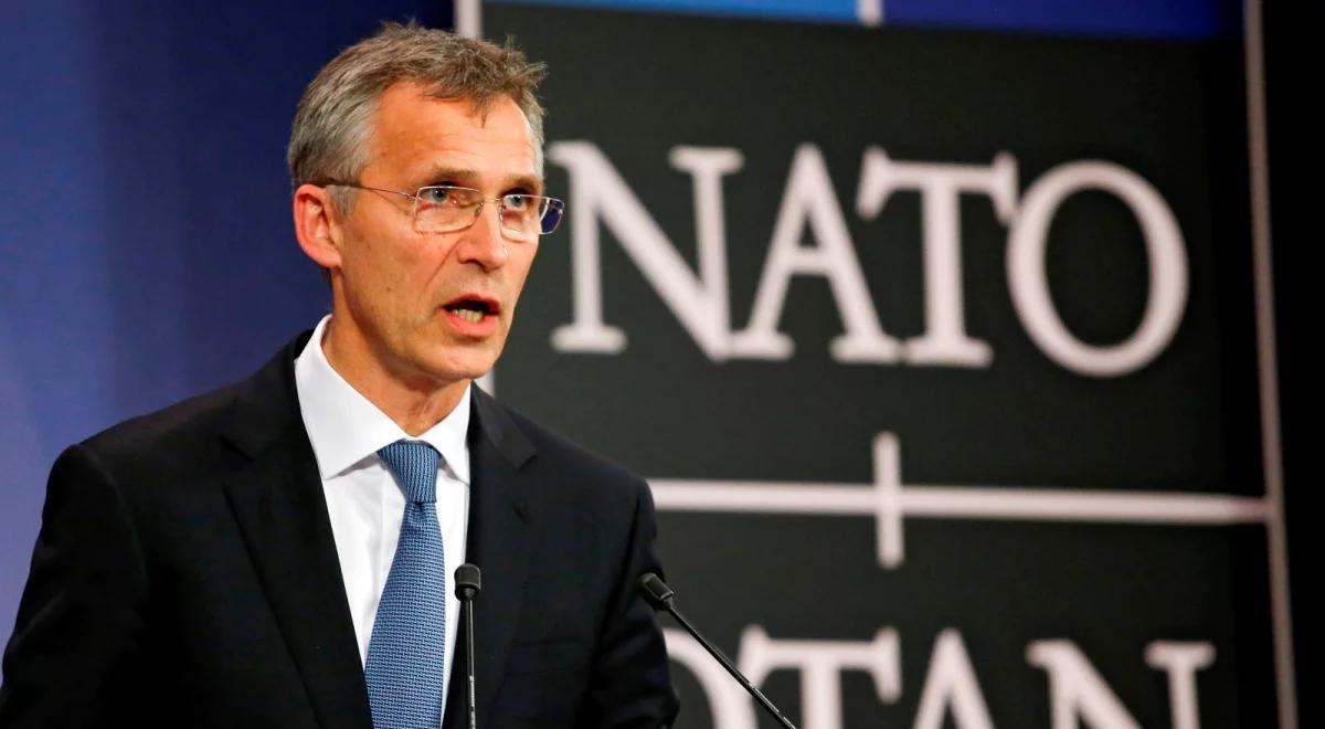 Szef NATO: Rosja wciąż destabilizuje Ukrainę, rozejm jest łamany