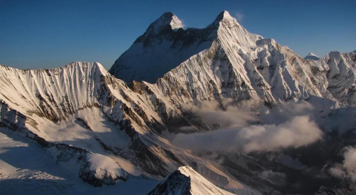 Nanda Devi: odnaleziono ciała siedmiu wspinaczy. Działali bez pozwolenia na górze naznaczonej klątwą? 