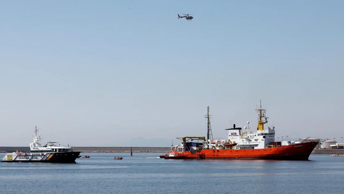"Aquarius" jest już w Walencji. Na pokładzie ponad 100 imigrantów z Afryki