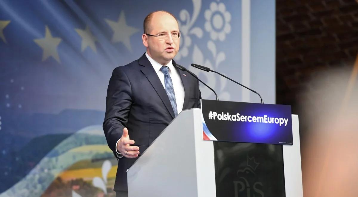 Adam Bielan: nie prowadzimy żadnych rozmów z partią Marine Le Pen