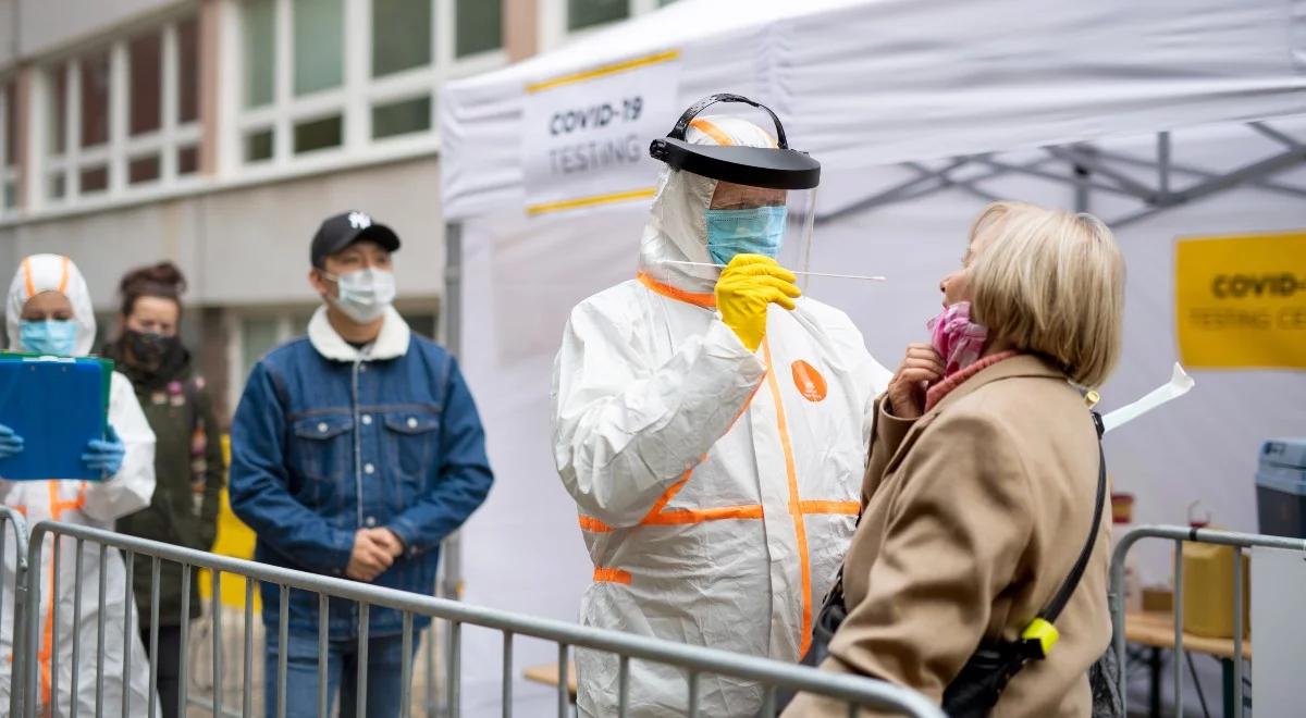 Koronawirus w Polsce: są nowe dane MZ. Najwyższy dobowy wynik pandemii