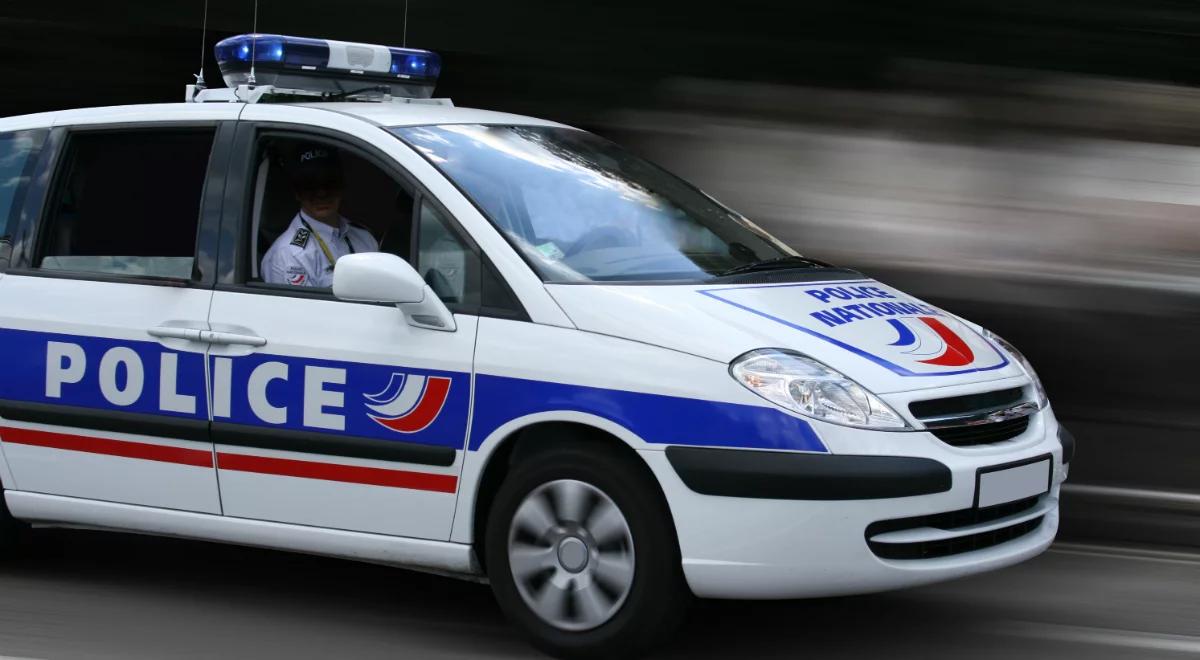 Francja: samochód wjechał w grupę ludzi, są ranni. Kierowca działał umyślnie