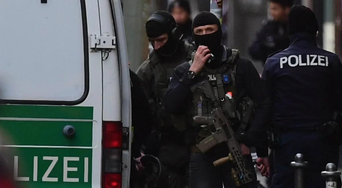 Strzały w centrum Berlina. Policja szuka napastnika