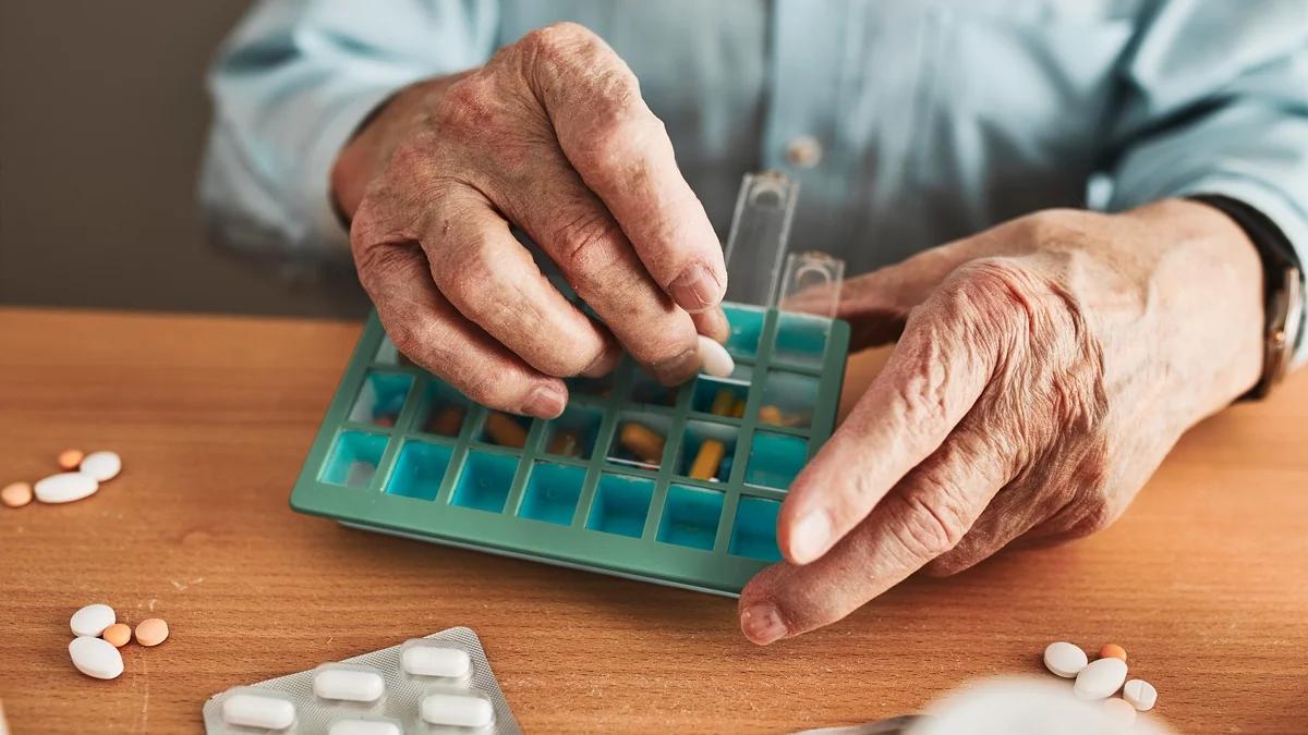 Nowelizacja ustawy o bezpłatnych lekach dla dzieci i seniorów. Wiemy, kiedy wejdzie w życie