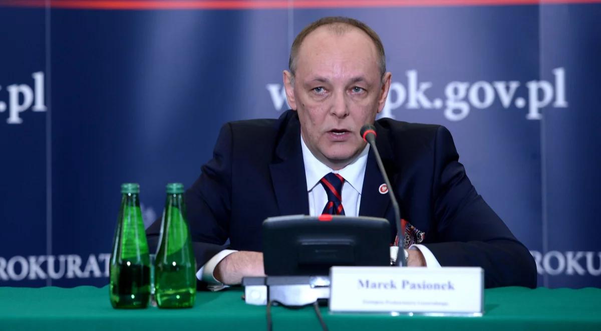 Katastrofa smoleńska. "Rosyjscy kontrolerzy zapewniali pilotów, że są na kursie i ścieżce"