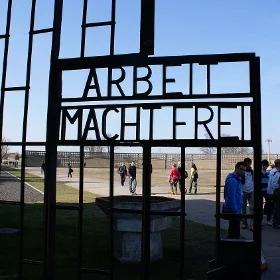 Miał udział w 3518 zabójstwach. Są zarzuty dla b. strażnika w niemieckim obozie Sachsenhausen