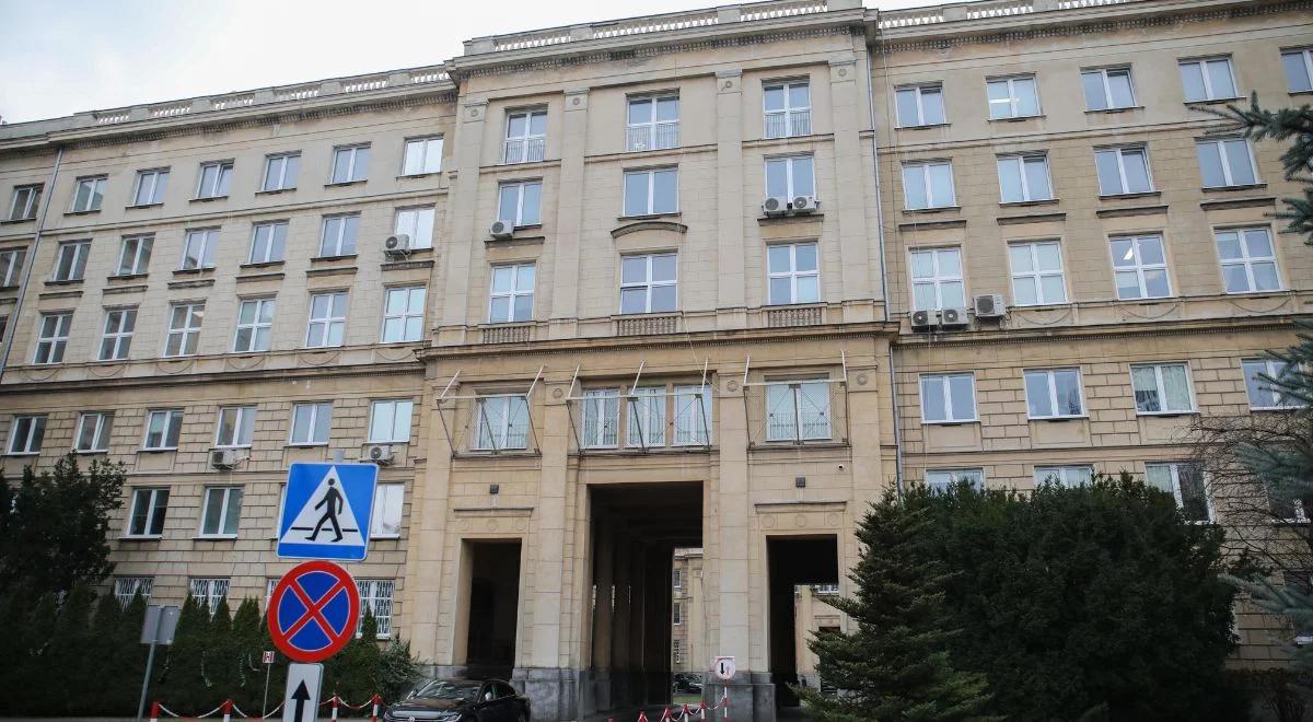 Audyt w MSWiA. Kontrolerzy przyjrzą się m.in. sprawie granatnika i śmigłowca Black Hawk