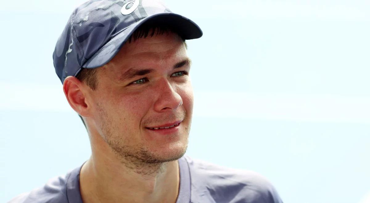Życiowy sukces Kamila Majchrzaka na Wimbledonie. Świat tenisa komentuje