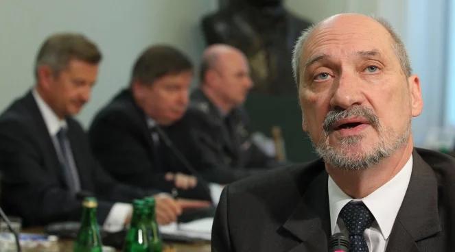 Macierewicz: Miller sędzią we własnej sprawie