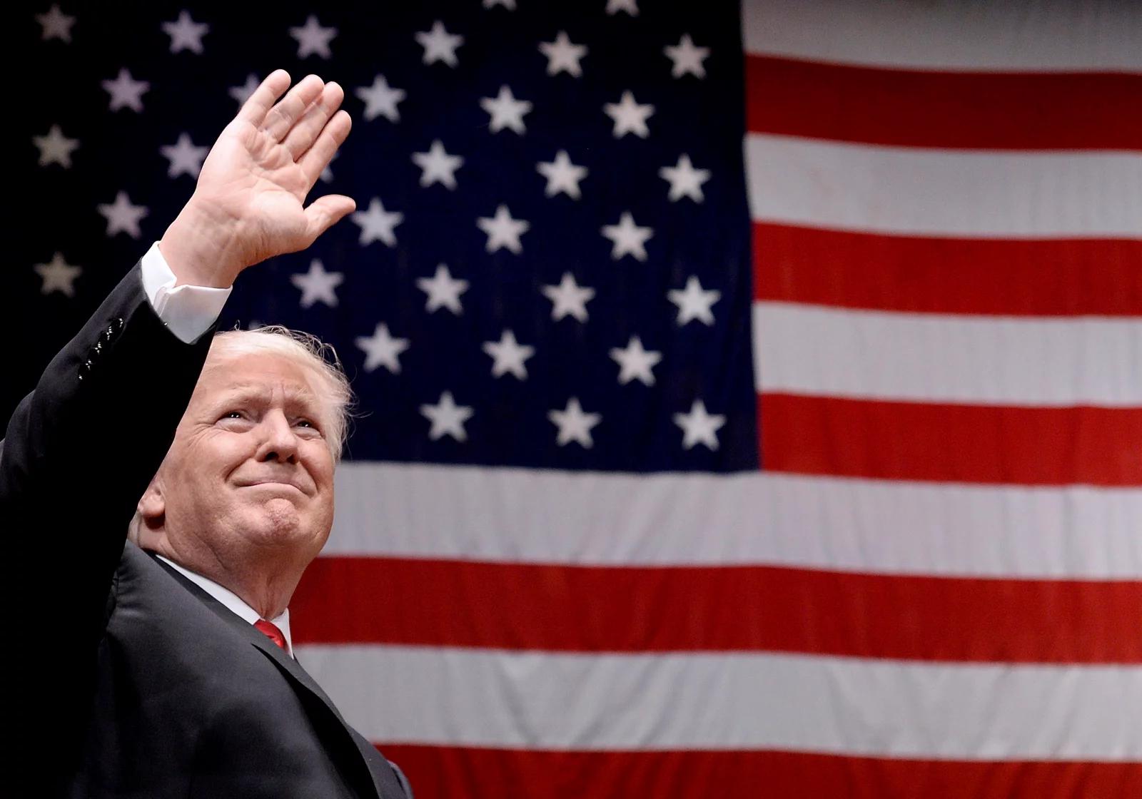 "Donald Trump w Warszawie - jakie mogą być skutki wizyty amerykańskiego prezydenta?". Debata w Polskim Radiu 