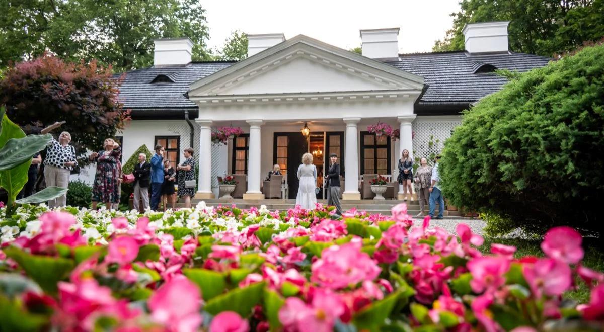 Lusławice i park Pendereckiego. To miejsce pokochali artyści