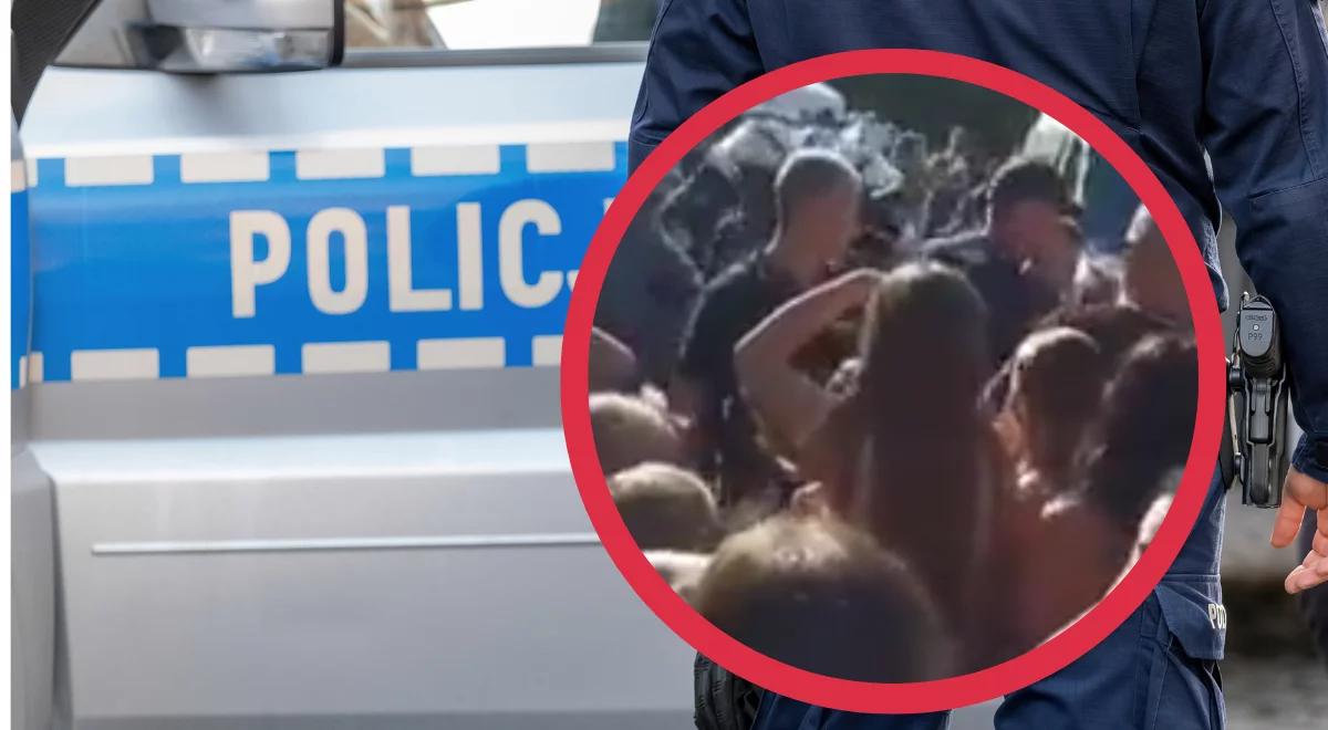 Bytom: niestosowne zachowanie cudzoziemców wobec dzieci na basenie. Policja zapobiegła próbie samosądu