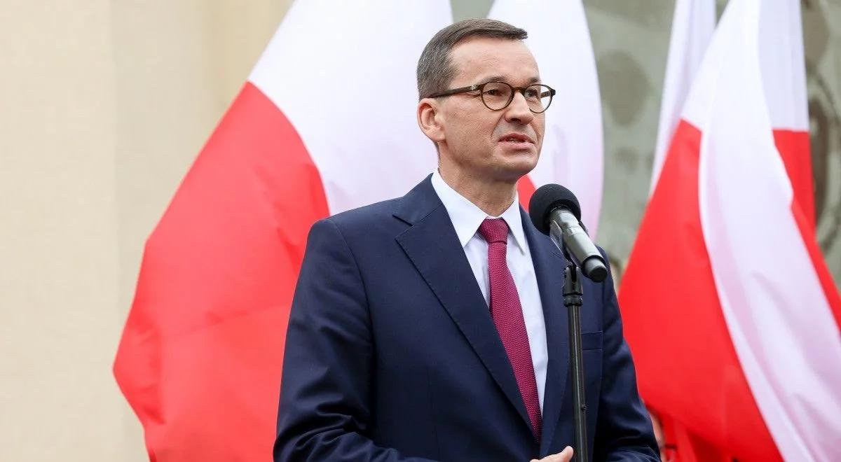 "Cześć Jego pamięci! Ojczyzna pamięta". Premier oddał hołd zmarłemu ppor. Wacławowi Wojciechowskiemu