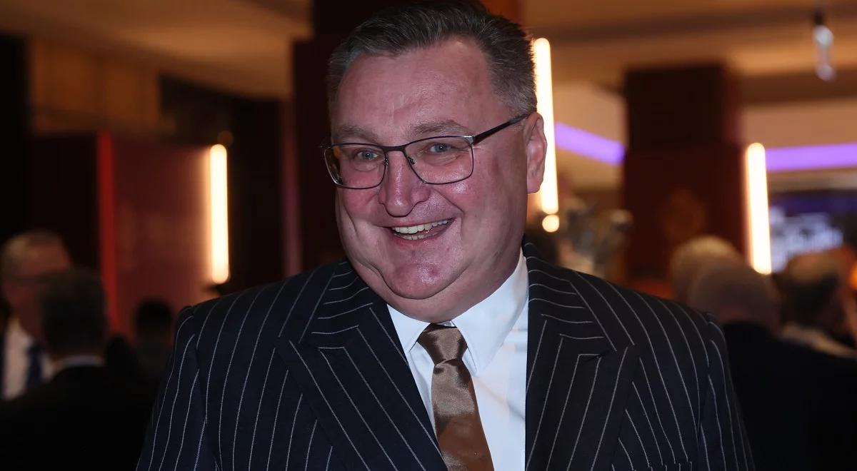 Czesław Michniewicz faworytem do objęcia kadry. Uśpiony gigant kusi Polaka