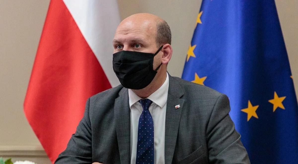 Wiceszef MSZ: na emocjonalne gesty ze strony Izraela będziemy reagować ze spokojem