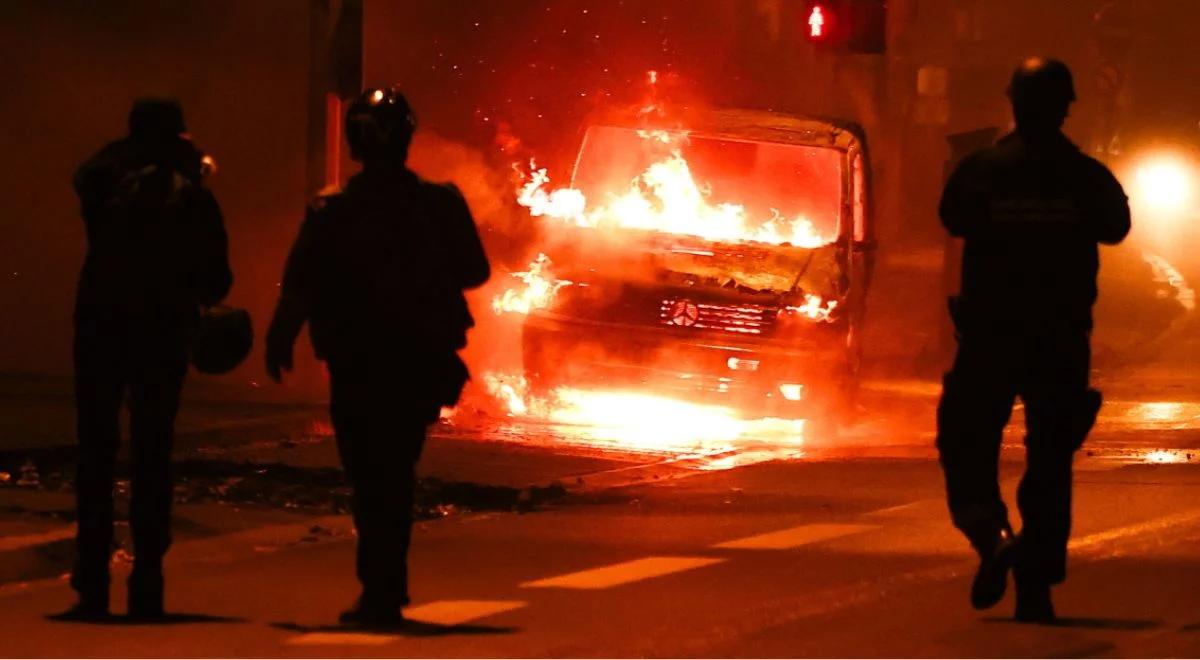 Francja w ogniu, kolejna noc zamieszek. Starcia w Marsylii