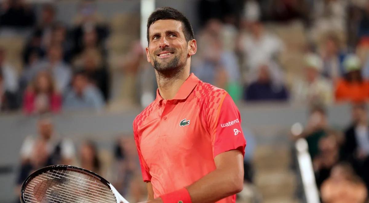 Roland Garros: Novak Djoković bez straty seta awansował do trzeciej rundy French Open