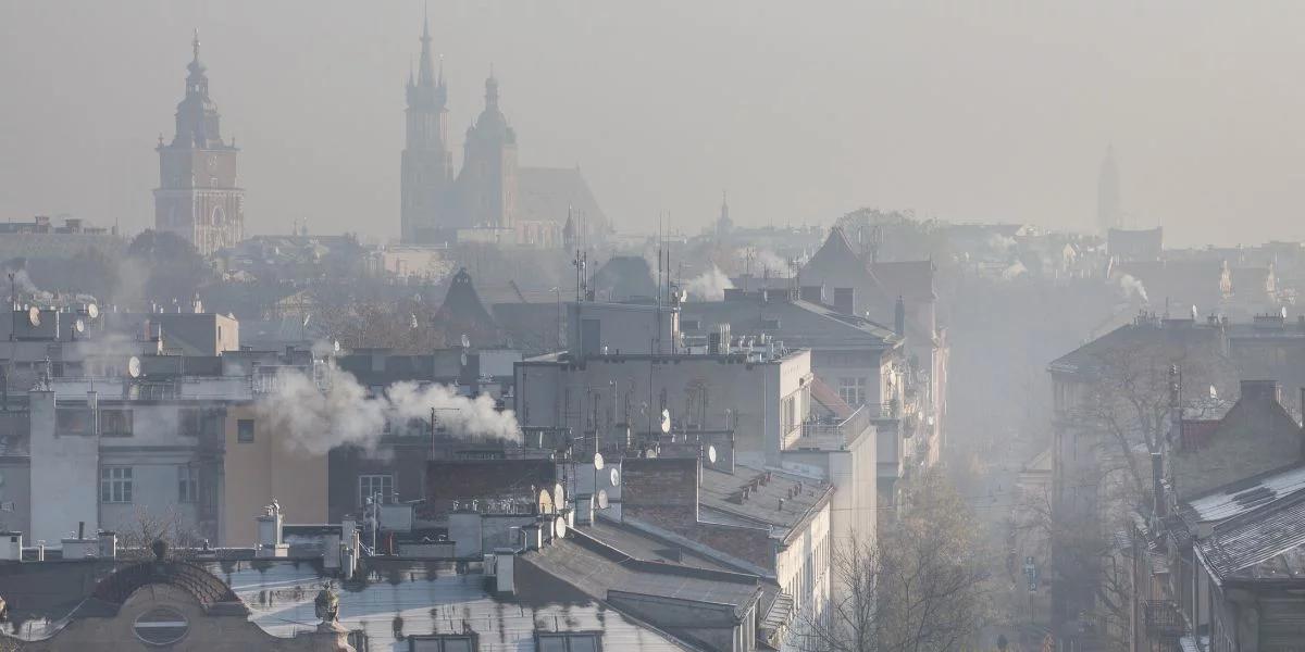 Kraków: pierwsza w Polsce Strefa Czystego Transportu pod znakiem zapytania. Zapowiedzi złagodzenia przepisów