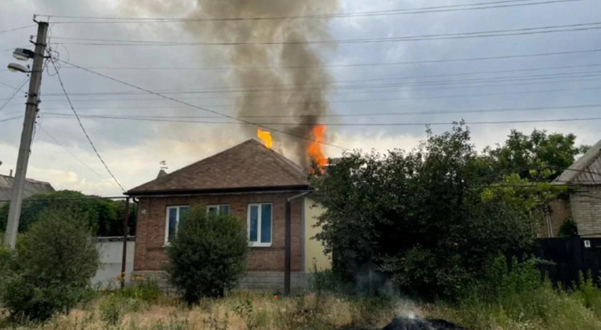 Ostrzał ukraińskich wsi i miast w obwodzie donieckim. Szef władz regionu: zginęły dwie osoby