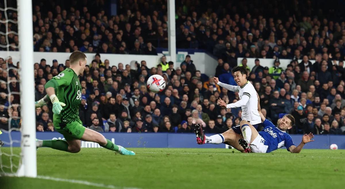 Premier League: dwie czerwone kartki w meczu Everton - Tottenham. Cudowny strzał dał remis "The Toffees"