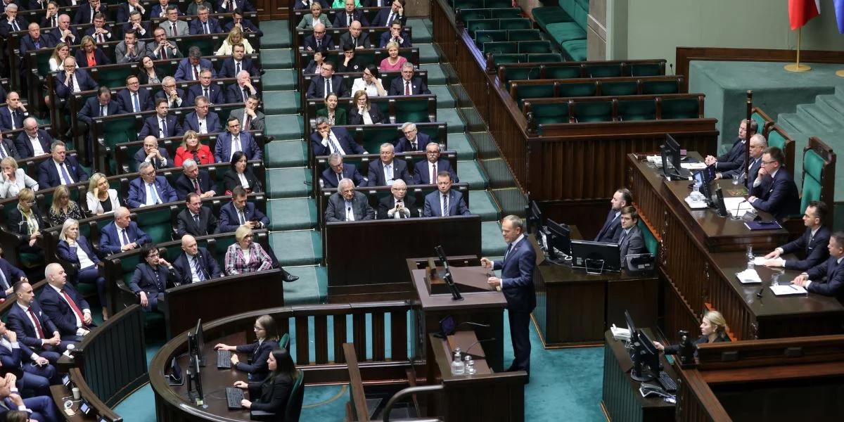 Wtorkowe posiedzenie Sejmu. Exposé Donalda Tuska i wybór rządu [ZAPIS TRANSMISJI]