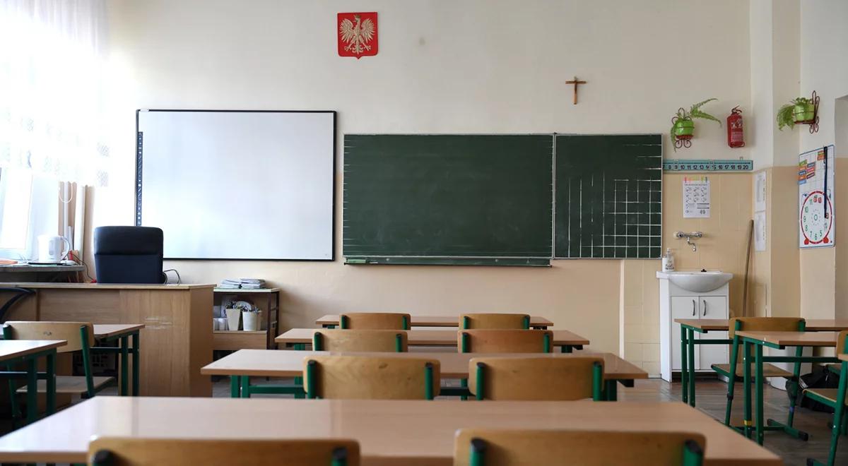 Ekspert: już dawno powinniśmy pomyśleć o szerszym wykorzystaniu technologii w nauczaniu