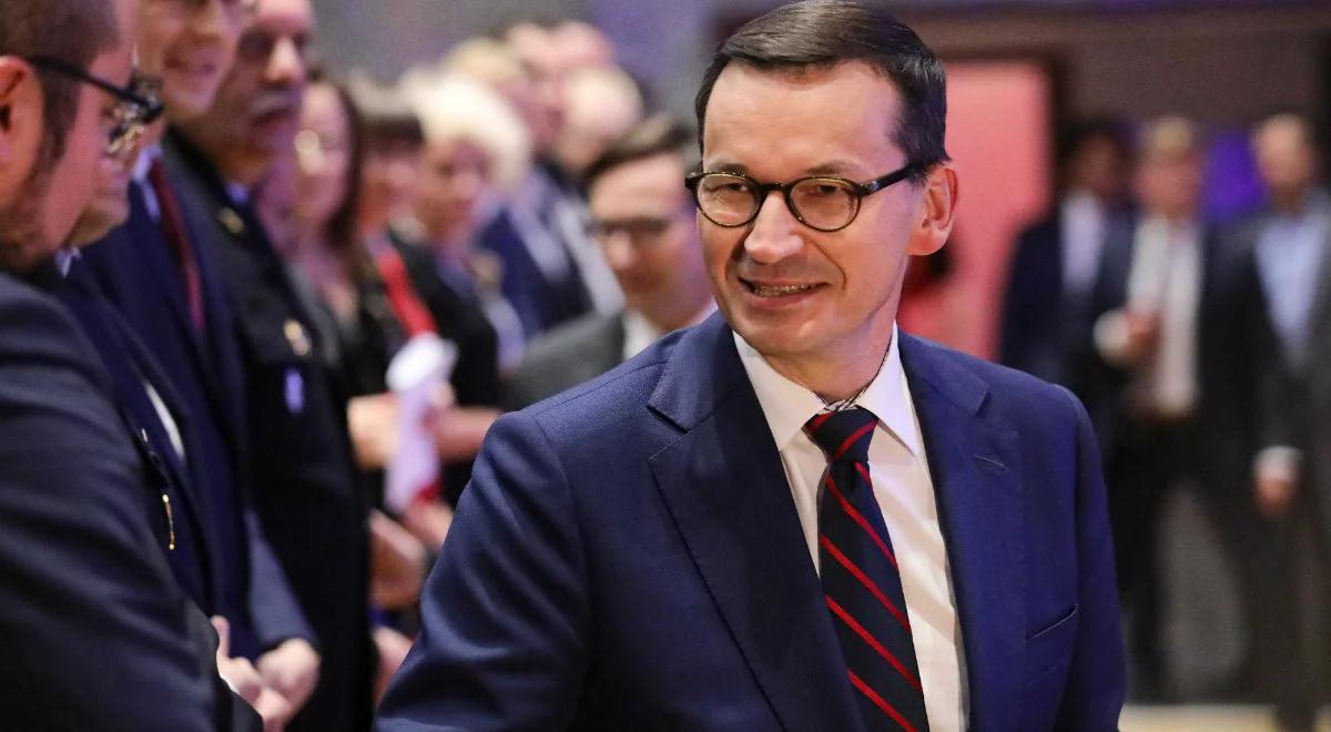Gala "Orlen dla strażaków". Premier: superbohaterowie noszą w Polsce strażackie hełmy