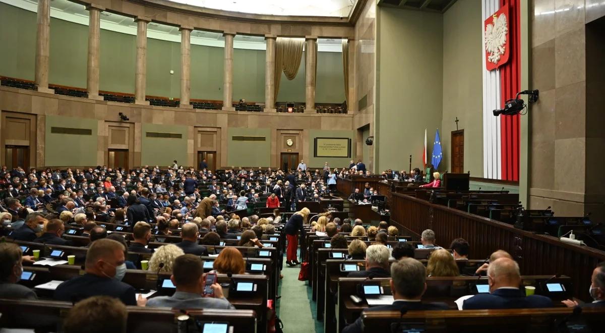 Będą rekompensaty za straty związane ze stanem wyjątkowym. Sejm przyjął ustawę