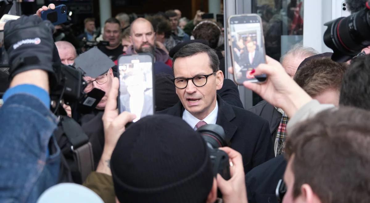 "Pierwszy krok w kierunku dyktatury". Morawiecki o sytuacji mediów publicznych