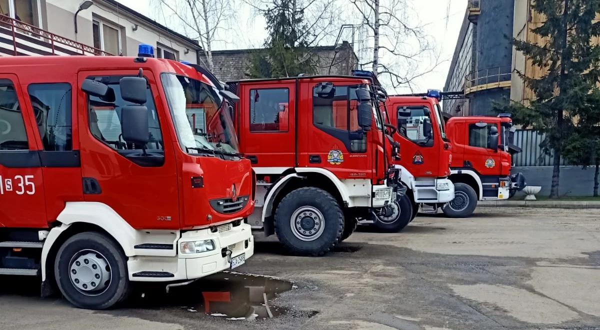 Straciła przytomność przed komendą straży pożarnej. Pomoc nadeszła błyskawicznie