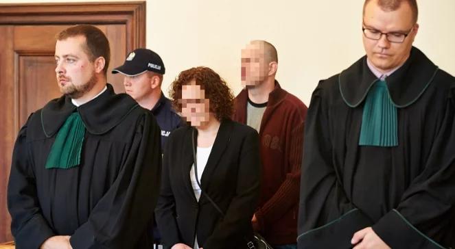 Gdańsk: wyrok ws. rodziny zastępczej. Dożywocie dla matki, 5 lat dla ojca