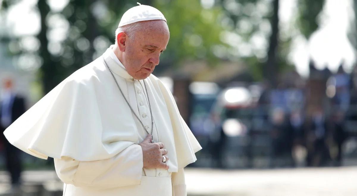 "Trzeba położyć kres rozlewowi krwi niewinnych". Apel papieża o uwolnienie zakładników