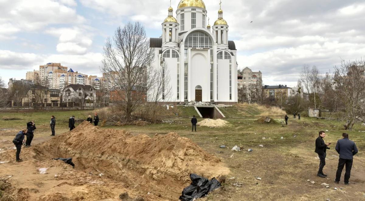 Masakra w Buczy. Kułeba: to musi zakończyć wahania ws. przekazania broni Ukrainie