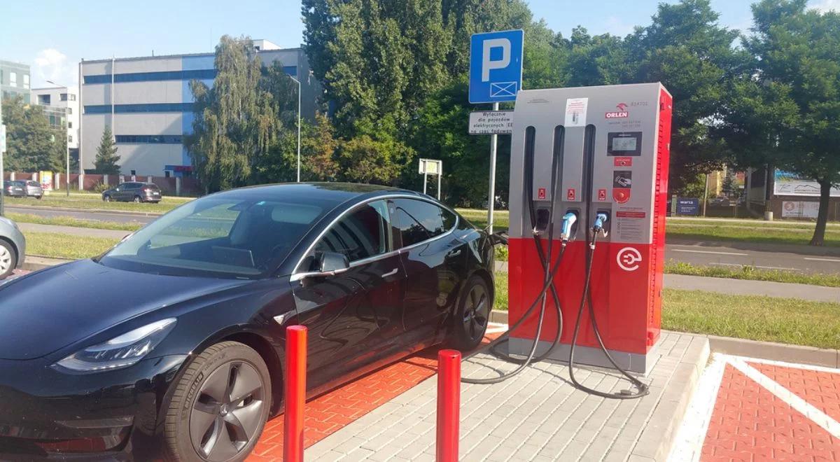 Sieć stacji ładowania samochodów elektrycznych. PKN Orlen ma już 500 punktów