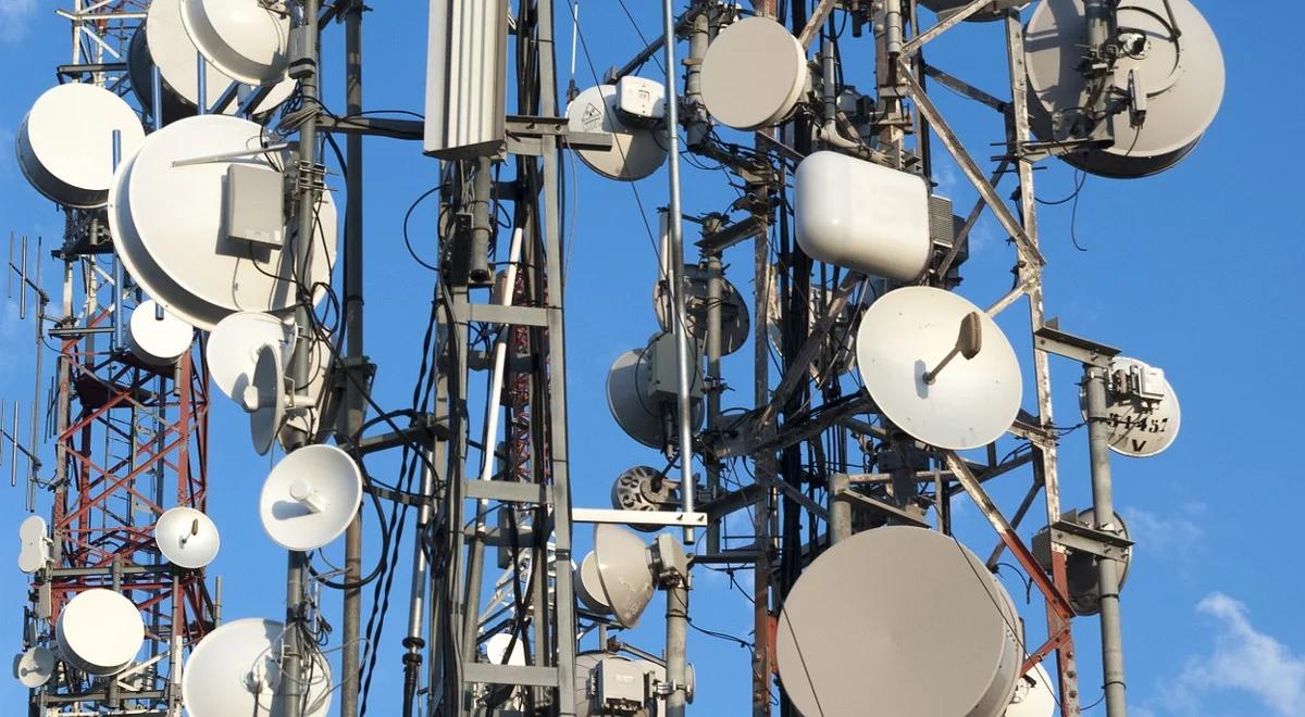 900 tys. gospodarstw obejmie zasięg szerokopasmowego internetu