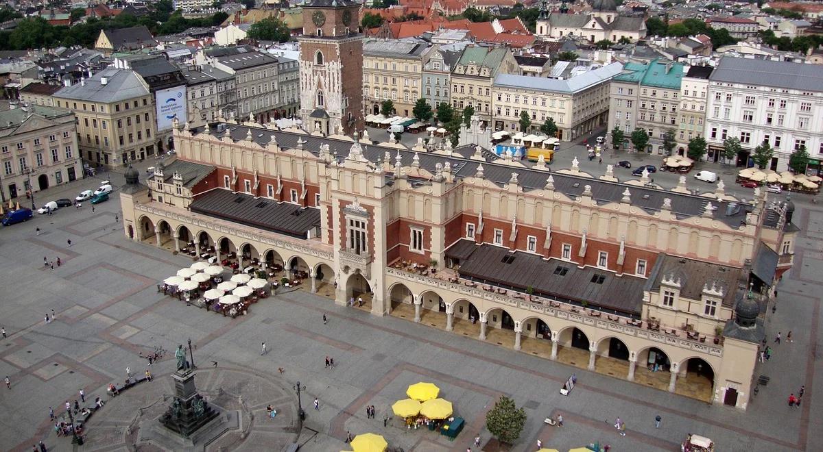 Będzie zakaz palenia węglem w Krakowie. Miasto walczy ze smogiem