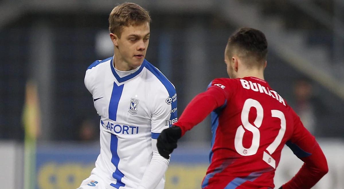Ekstraklasa: Lech obijał poprzeczkę bramki Piasta, ale gola się nie doczekał