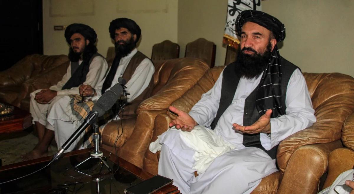 Przywódcy talibów triumfalnie powrócili do Afganistanu. Przez kilkanaście lat byli na wygnaniu