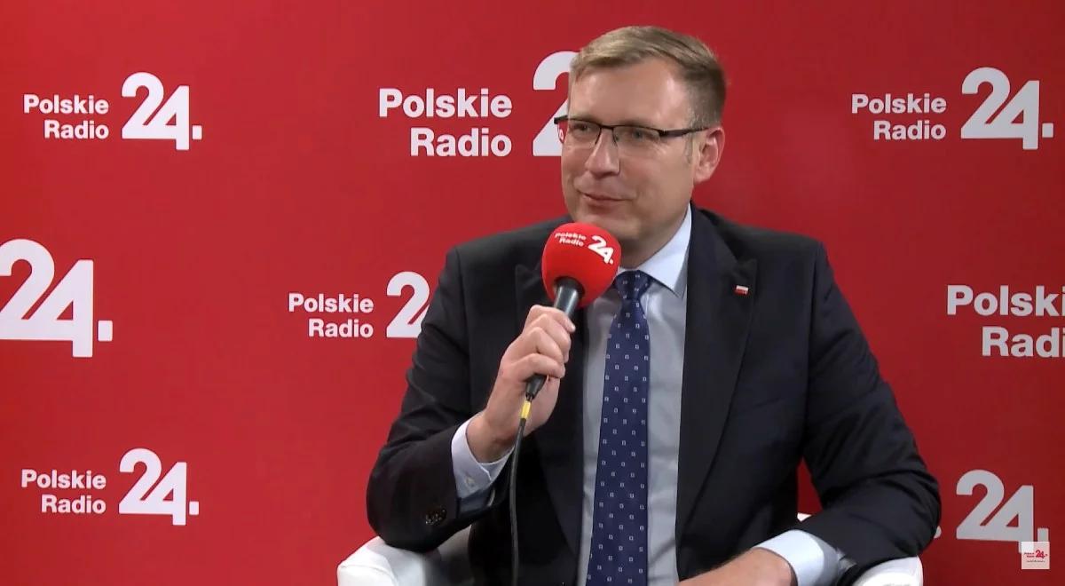 PE zajmie się paktem migracyjnym. Małecki: Tusk i Weber chcą przymusu przyjmowania islamskich imigrantów