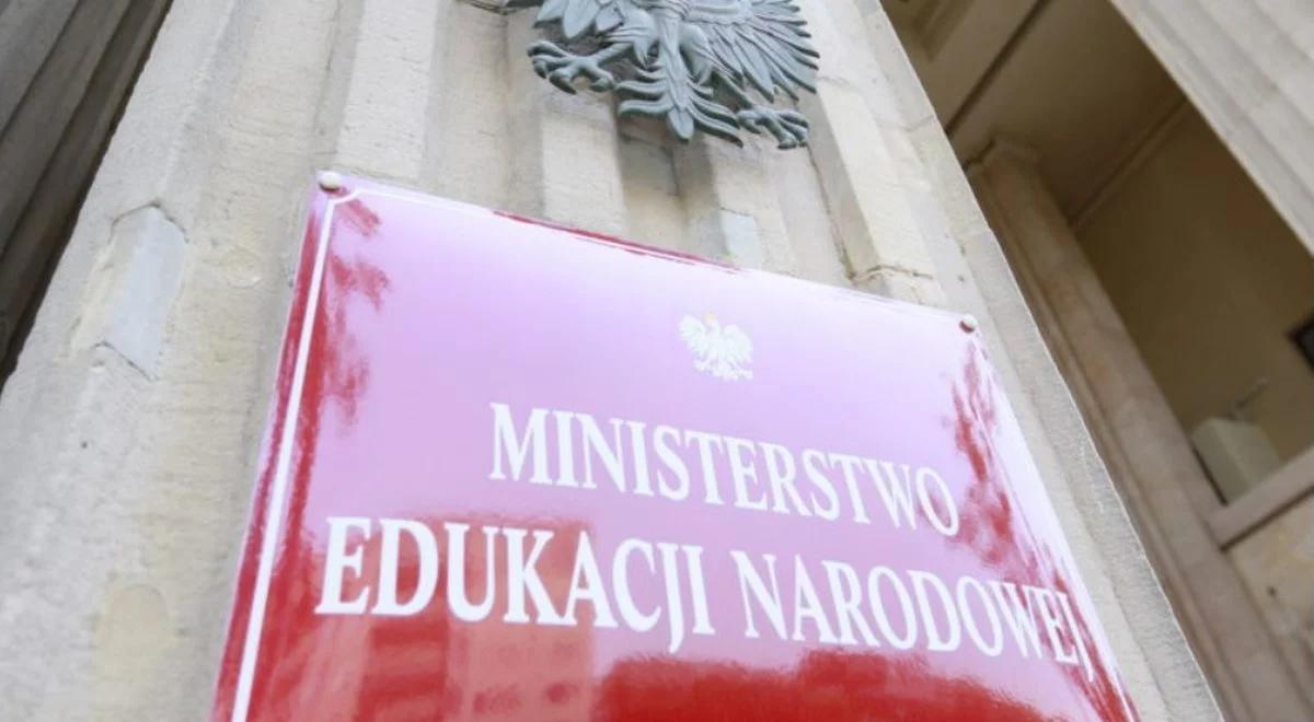 Podwyżki dla nauczycieli od kwietnia 2018 r. ZNP chce szybciej i zapowiada interwencję u premiera Morawieckiego