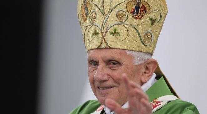 "Zaskakujące" wystąpienie Benedykta XVI