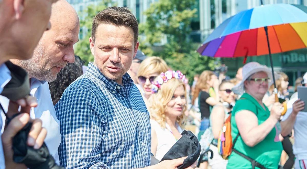 "Robi z tematu LGBT hucpę". Paweł Badzio o działaniach opozycji