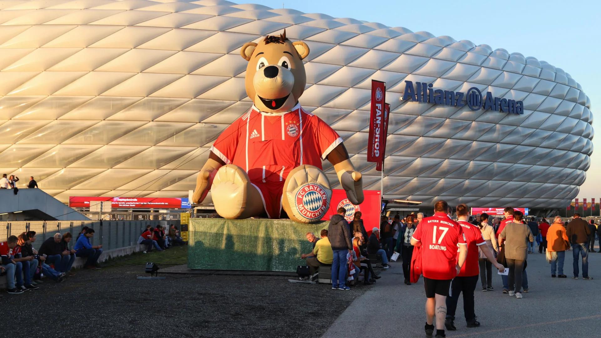 Polskie Radio nad Izarą: mecz Bayernu, wurst i Oktoberfest. Pierwszy raz w monachijskiej świątyni futbolu [REPORTAŻ] 