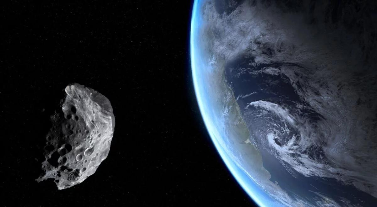 NASA: Gigantyczna asteroida przeleci w pobliżu Ziemi. Znamy dokładną datę