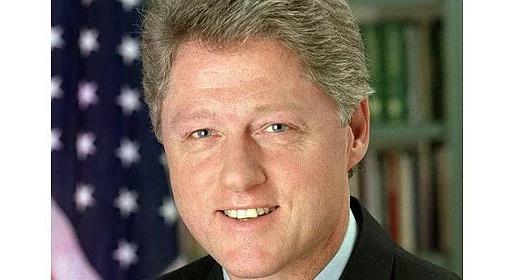 Bill Clinton napisał przedmowę do powieści szpiegowskiej 