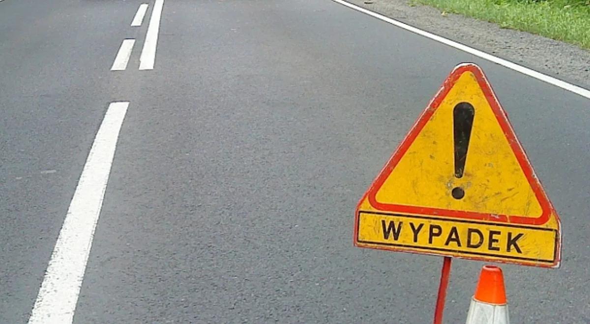 Zderzenie pięciu samochodów na Zakopiance. Są ranni